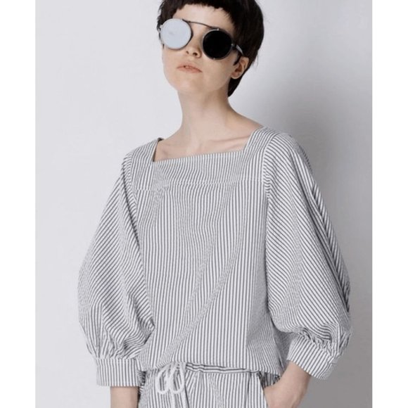 Caara Blue and White Striped Balloon Sleeve Square‎ Neck Top Small NWOT $90 - Picture 2 of 12